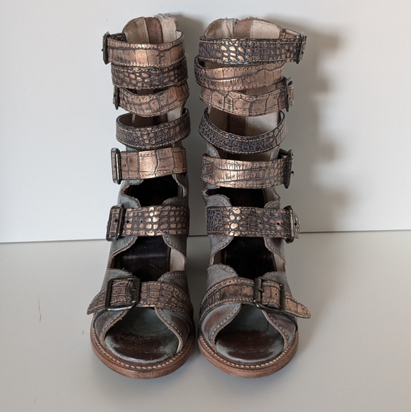 NFS - Picture 4 of 8